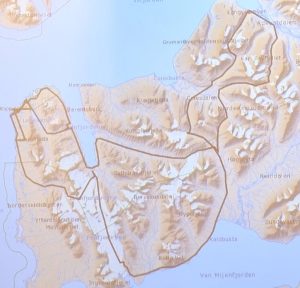 Snøscootertur til Isfjord Radio på Svalbard I Nordmanns-Reiser