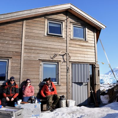 Fire dagers opplevelsestur til Nordenskiöld Lodge på Svalbard Nordenskjiold Lodge Basecamp Explorer Svalbard med Nordmanns-Reiser